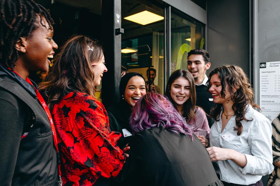 © Michiel Devijver en Iedereen Leest