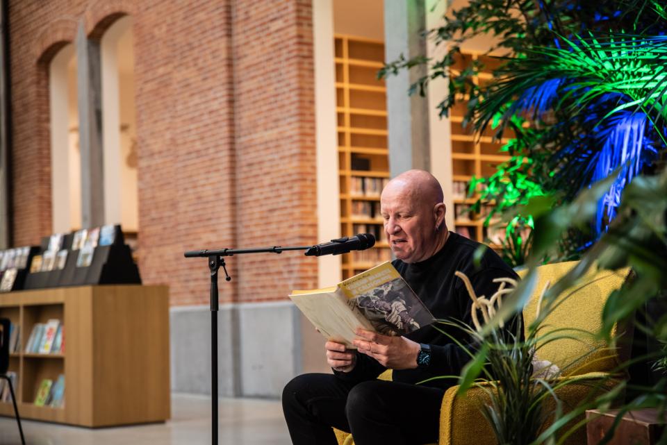 © Simon Bequoye en Iedereen Leest