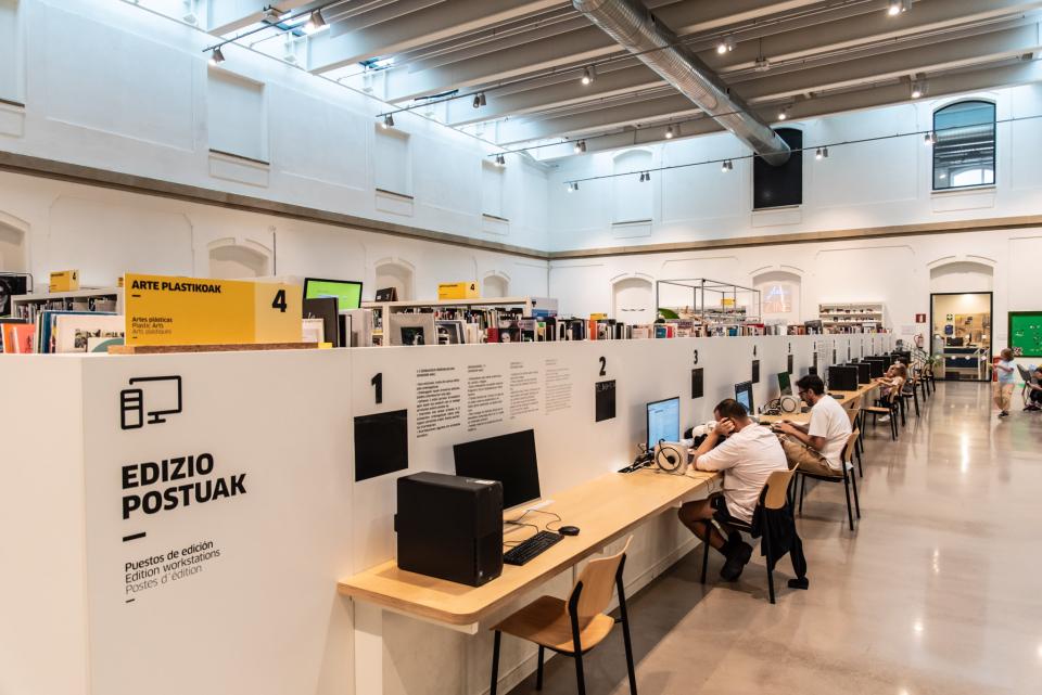 © Simon Bequoye en Iedereen Leest