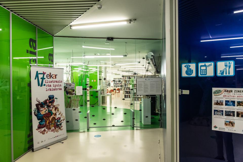 © Simon Bequoye en Iedereen Leest